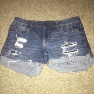 Aeropostale Midi Low-Rise Shorts